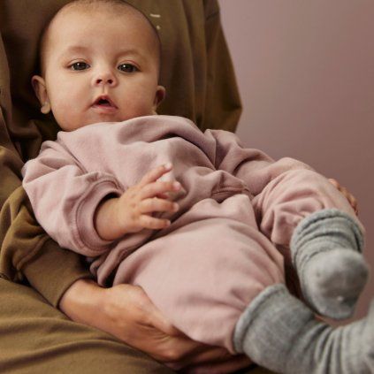 GRAY LABEL Tepláčky pro miminko GOTS - New Fit - Berry