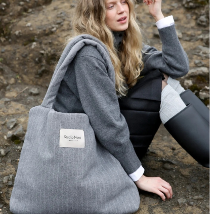 STUDIO NOOS Taška mom bag Flannel Light Grey (1)