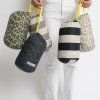 VIVI MARI Oboustranná bunda Ultra Light Puffer black/bold stripes black-sand - S/M