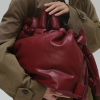 ÖLEND Kabelka Ona Vegan Leather Cherry red (1)