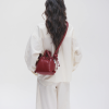 ÖLEND Kabelka Micro Ona Vegan Leather Cherry red (4)